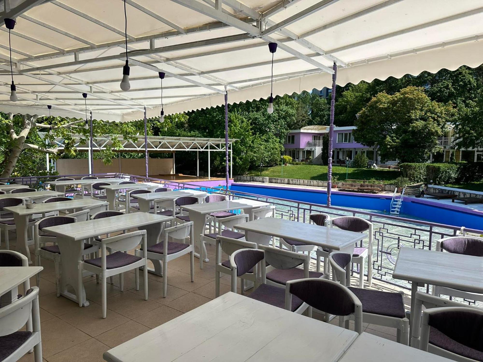 Хотел Рива Golden Sands Eksteriør billede