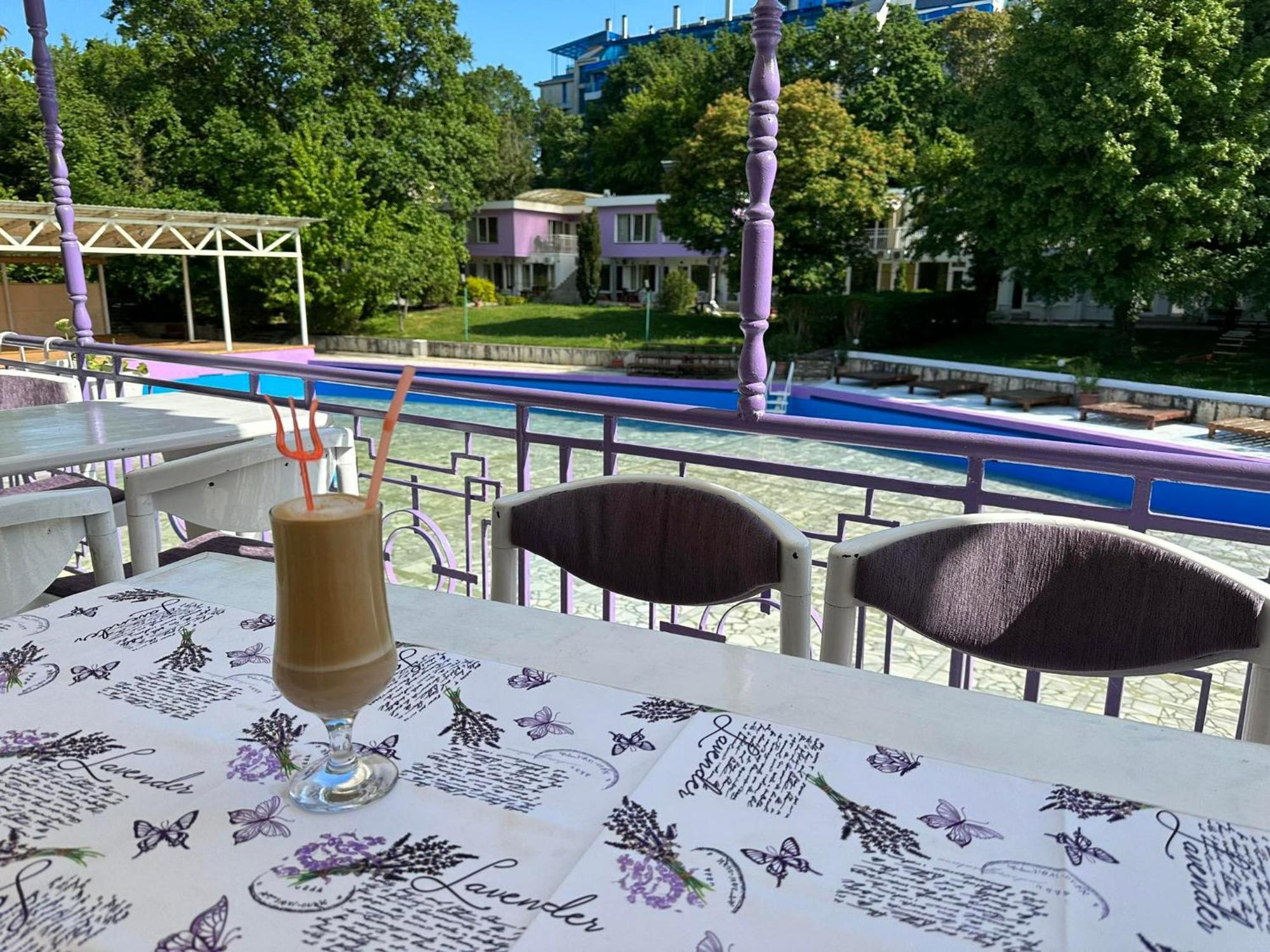 Хотел Рива Golden Sands Eksteriør billede
