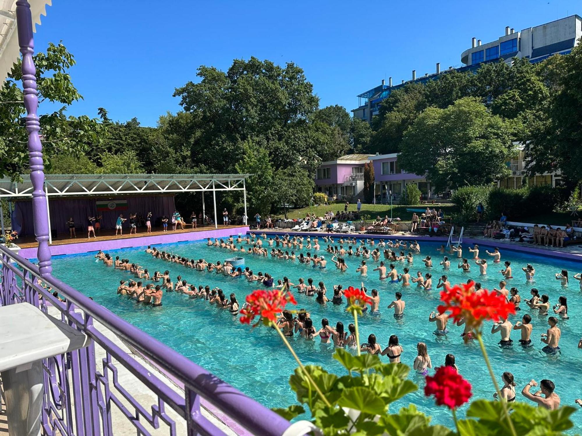 Хотел Рива Golden Sands Eksteriør billede