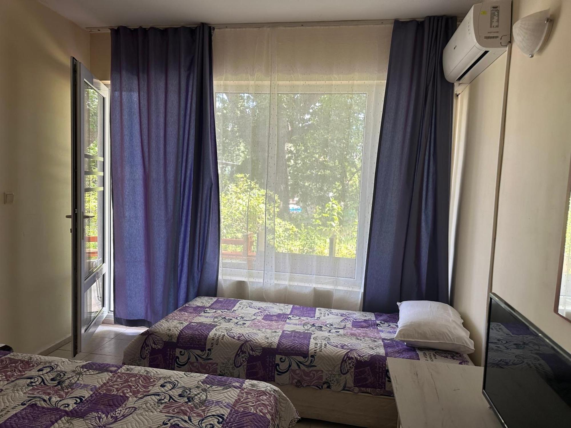 Хотел Рива Golden Sands Eksteriør billede